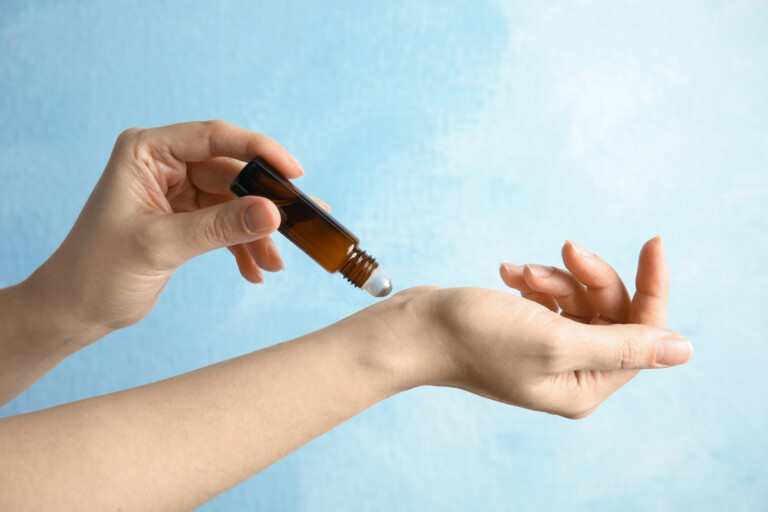 L’aromaterapia a supporto della pelle